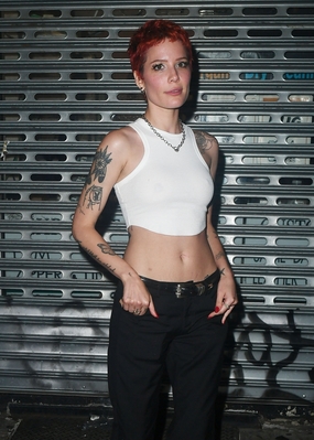 001.jpg