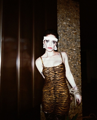 maxxxine-behindthescenes.jpg