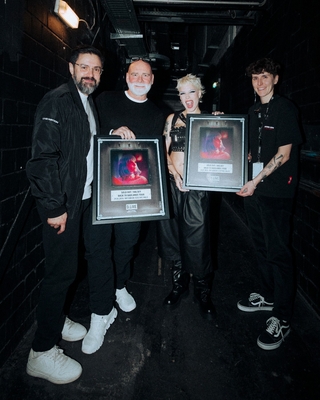 © instagram.com/meh_dus
