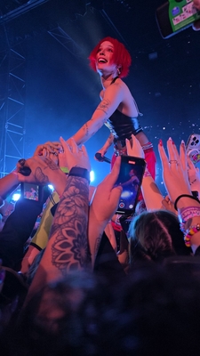 © x.com/LureALandslide
