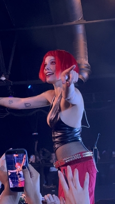 © x.com/piscesmoonsong
