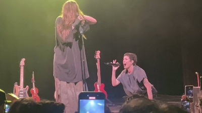 © x.com/QueenTatooine
