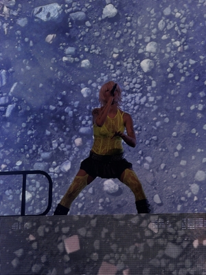 © x.com/scotterkinz
