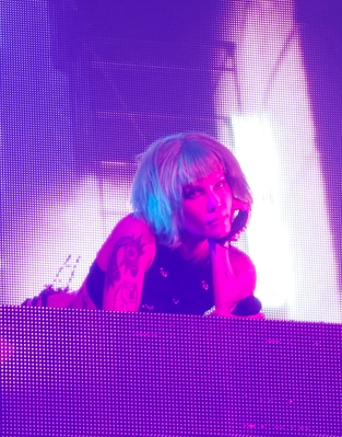 © x.com/Emilysworld21
