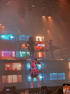 © x.com/vintageboombox
