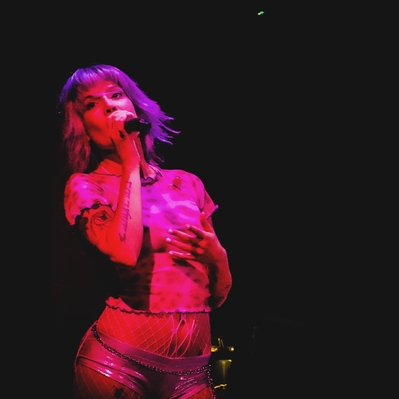 © instagram.com/massbroadcast
