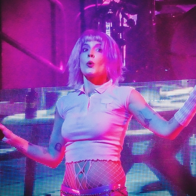 © instagram.com/massbroadcast
