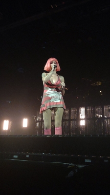 © x.com/carousel5sos
