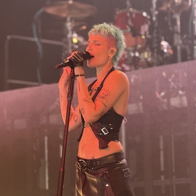 © x.com/chemicalaimee
